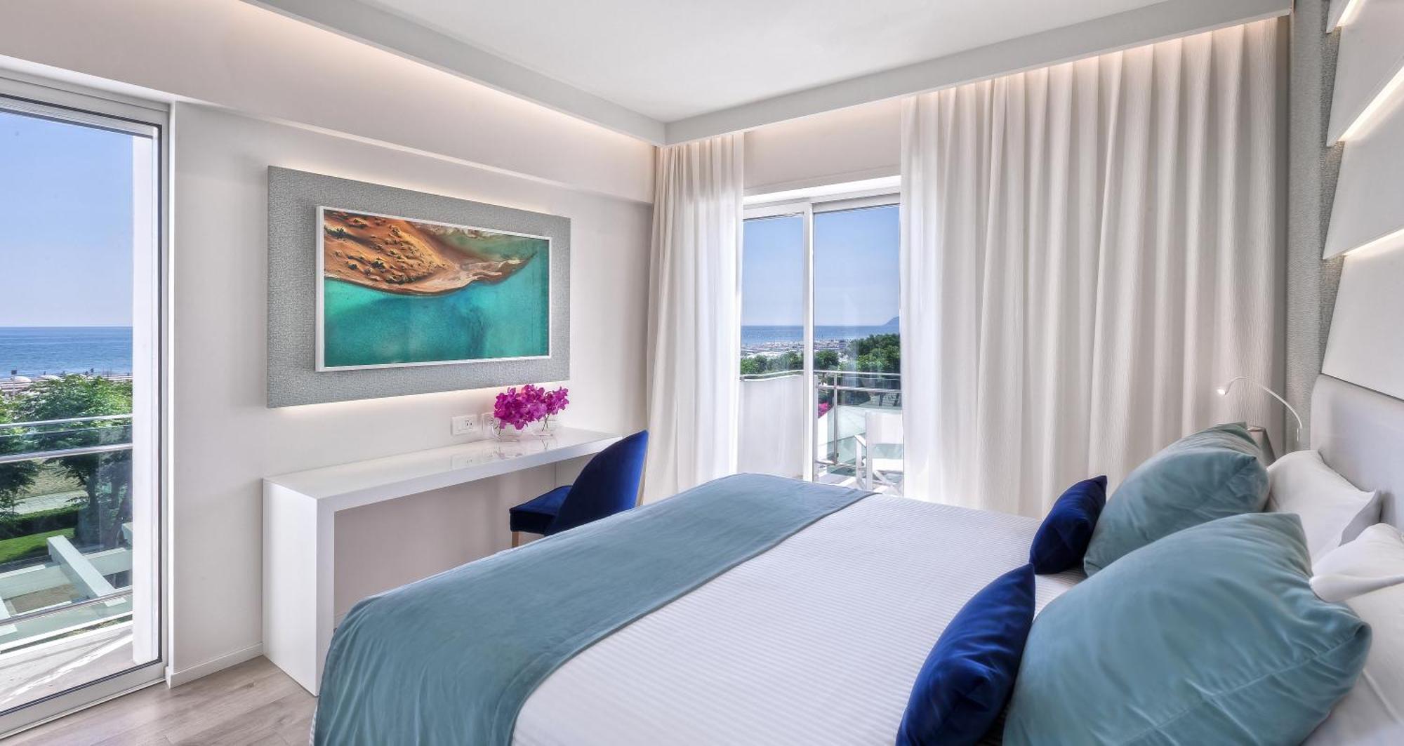 Atlantic Hotel & Spa Riccione Esterno foto