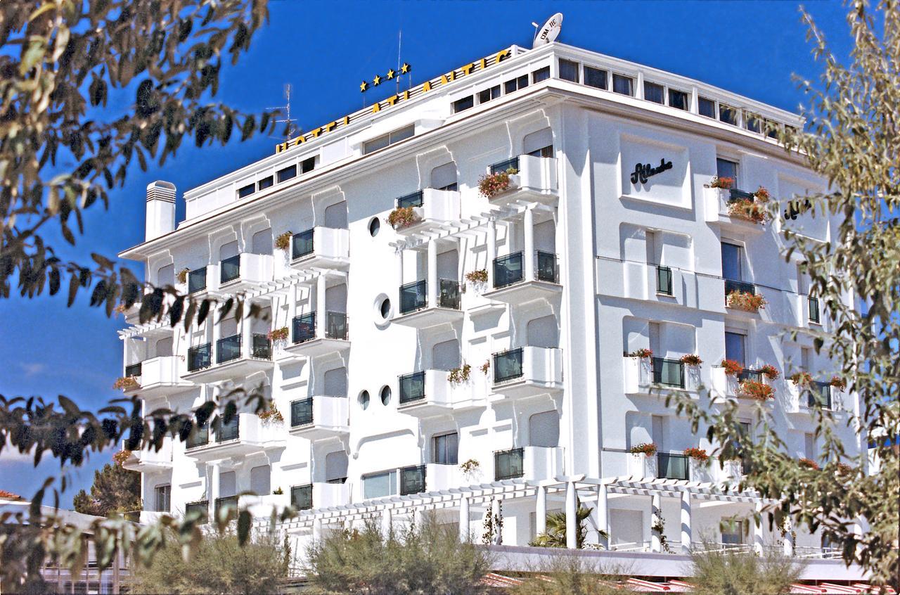 Atlantic Hotel & Spa Riccione Esterno foto